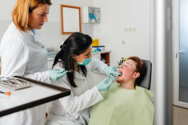 Best Emergency Dental Care for Abscessed Tooth in East Hills, NY